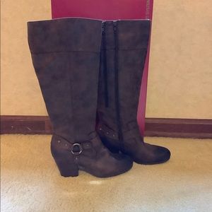 Brand new without tags tall boots
